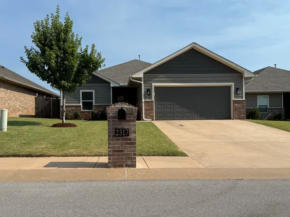 2317 Fallview Dr, Edmond, OK 73034