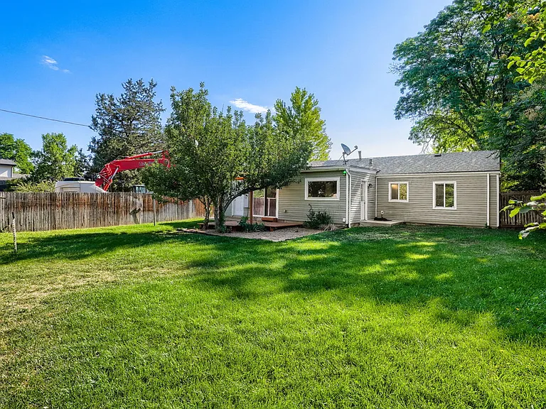 2949 S Dexter Way — Photo 17