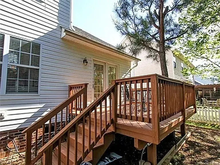 11531 McGinns Trace Ct — Photo 22