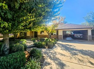 9711 E Ellery Ave, Clovis, CA 93619