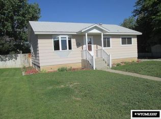 816 S 17th St, Worland, WY 82401