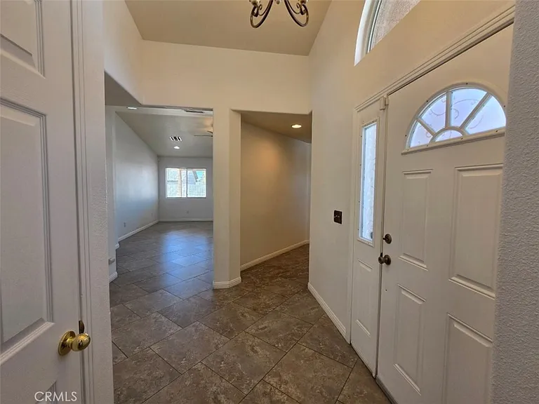 57215 Aranza Ct — Photo 7
