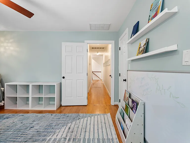 1011 New Chester Ct — Photo 29