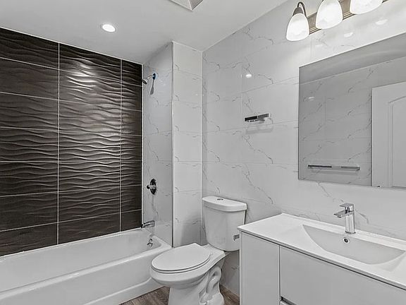 5th image of 2477 Ocean Ave Unit 4F