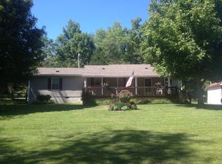 195 Walton Rd, Irvine, KY 40336