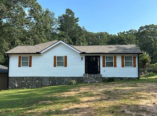 1322 Zebulon Rd, Griffin, GA 30224