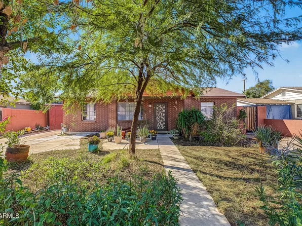 64 N HUNT Drive #E, Mesa, AZ 85203