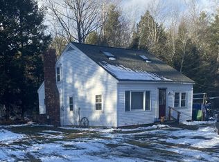 725 Woodmans Mill Rd, Searsmont, ME 04973