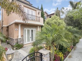 422 11th St, Huntington Beach, CA 92648