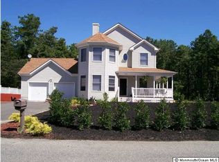 400 Gladstone St, Toms River, NJ