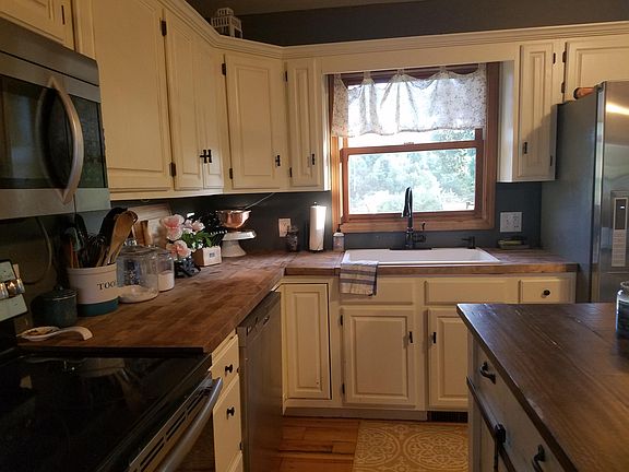 4th image of 2184 Cedar Ln