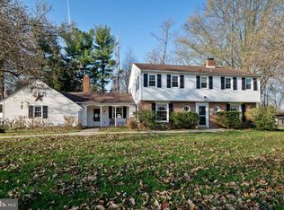 864 Nathan Hale Rd, Berwyn, PA 19312