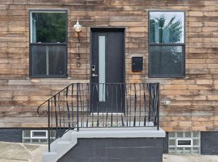 3130 Dobson St, Pittsburgh, PA 15219