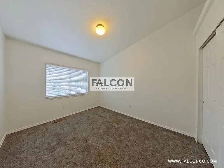 3851 Josephine Hts — Photo 12