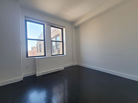 3rd image of 666 W End Ave APT 20AB