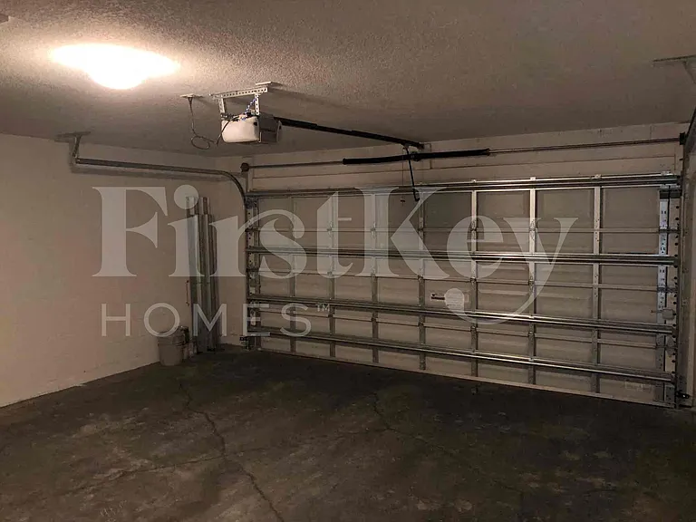 1773 SW Cannon Ave — Photo 21