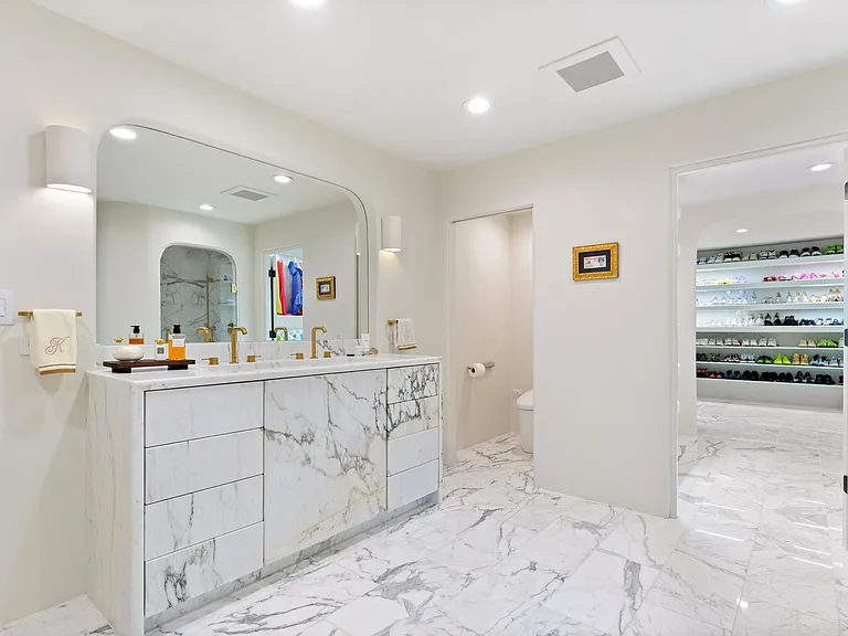 106 Oak Ridge Dr W — Photo 35