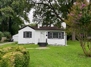 21 Gibson Rd, Hampton, VA 23669