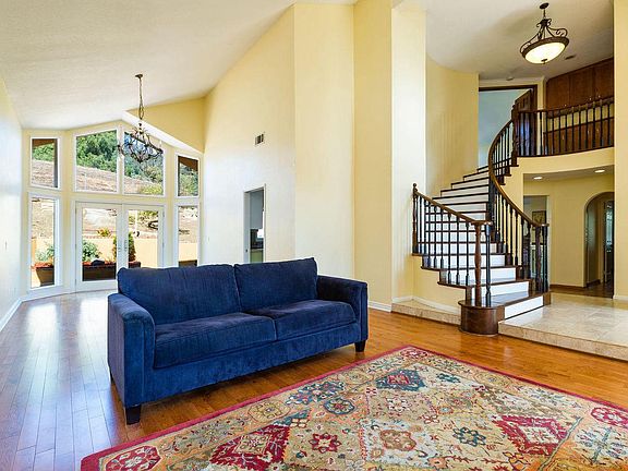 5th image of 5589 N Heatherton Dr