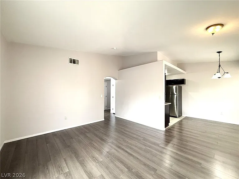 401 Pine Haven St #206 — Photo 4