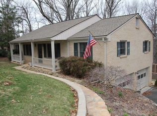 1180 Oak Ridge Rd, Buchanan, VA 24066