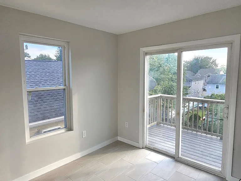 740 Lake Ave #3 — Photo 10