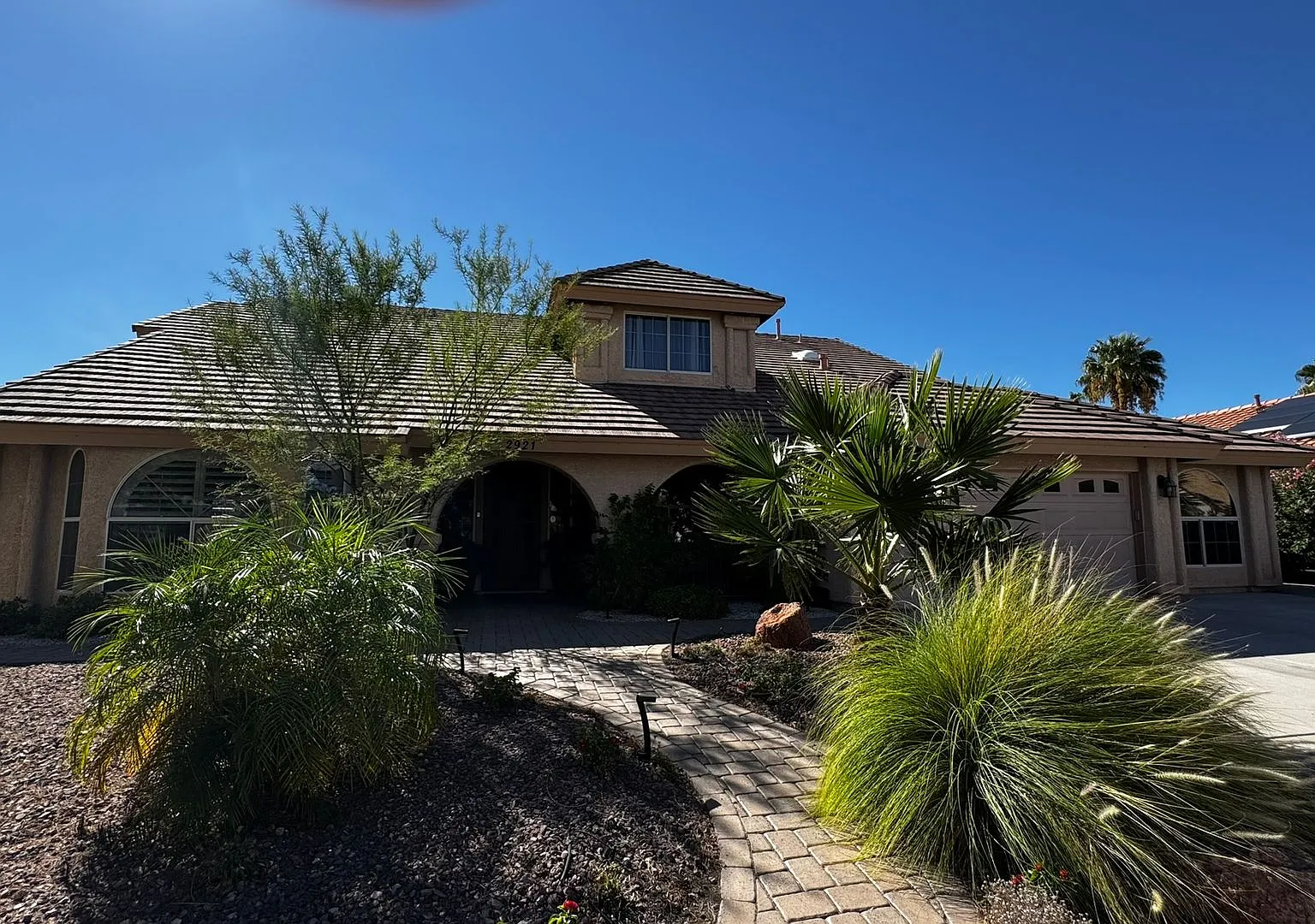 Fully Furnished Vacation Living — Photo 2