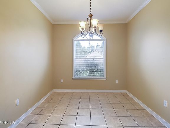 5th image of 13637 Hidden Oaks Dr