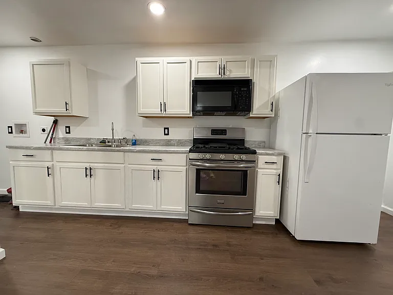 1301 Kennedy Ave #1 — Photo 2