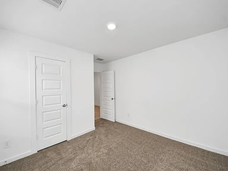 1618 Westway Dr — Photo 10