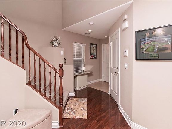 5th image of 10268 Headrick Dr