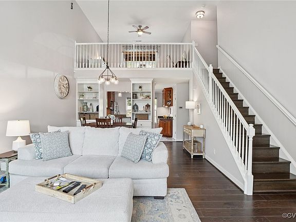 2nd image of 4626 Twin Hickory Lake Dr