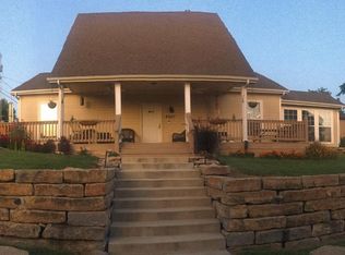 4907 NW Northmoor St, Northmoor, MO 64151