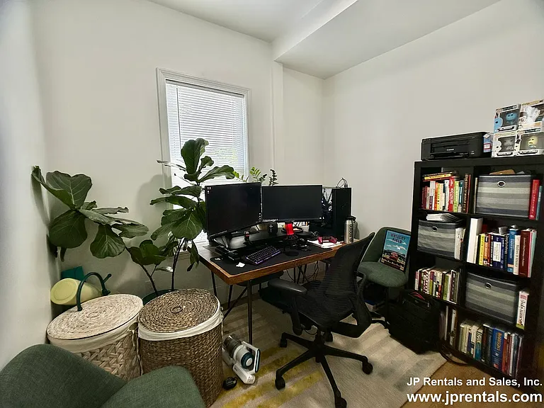 112 South St #1 — Photo 5