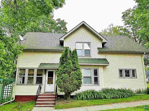 38 10th St, Cloquet, MN 55720