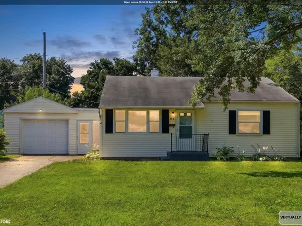 187 Indian Ter, Burlington, IA 52601