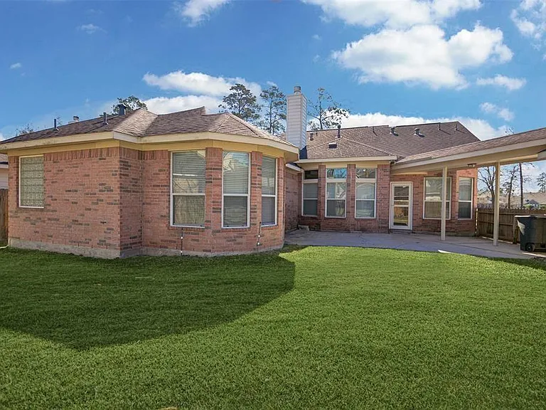 214 Spring Lakes Hvn — Photo 23