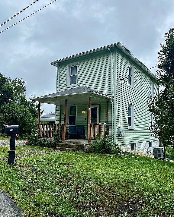 2nd image of 112 Alicia Heights Rd