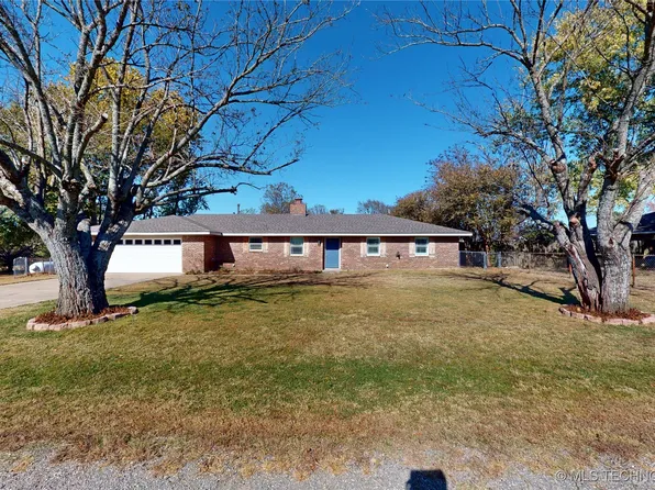 16924 County Road 1517, Ada, OK 74820