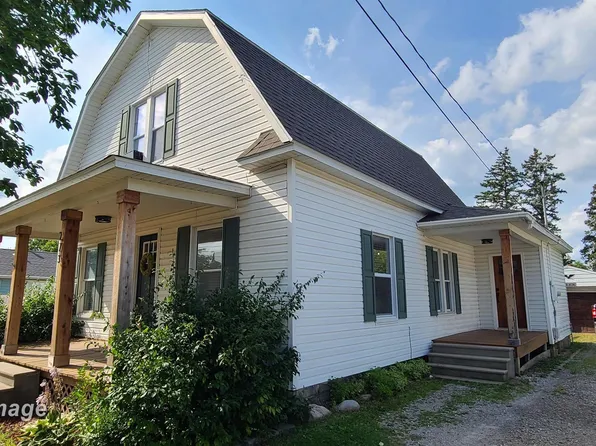 273 Church St, Freeland, MI 48623