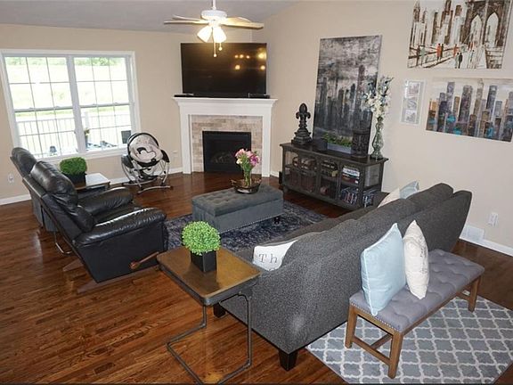 3rd image of 4817 Lepinske Farm Pl