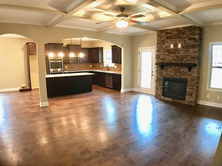 179 Melbourne Dr — Photo 17
