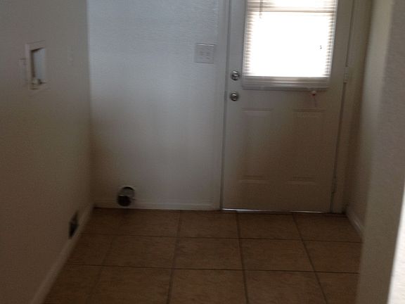 5th image of 7583 Sterling Ave