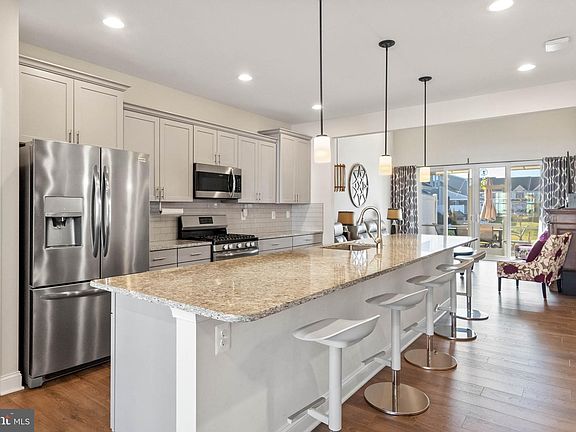 4th image of 24242 Canoe Dr #228