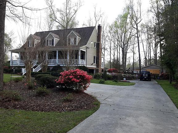 4th image of 3091 Bragg Blvd