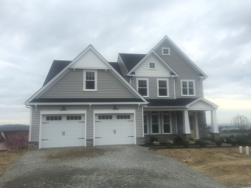 1st image of 647 Golden Eagle Way