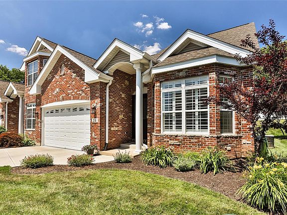 3rd image of 231 Woodland Place Ct