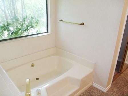3rd image of 141 Lassetter Dr