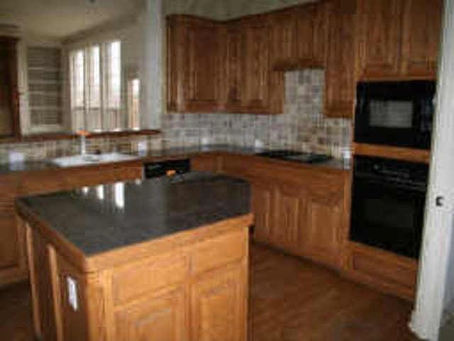 2nd image of 3761 Charter Dr