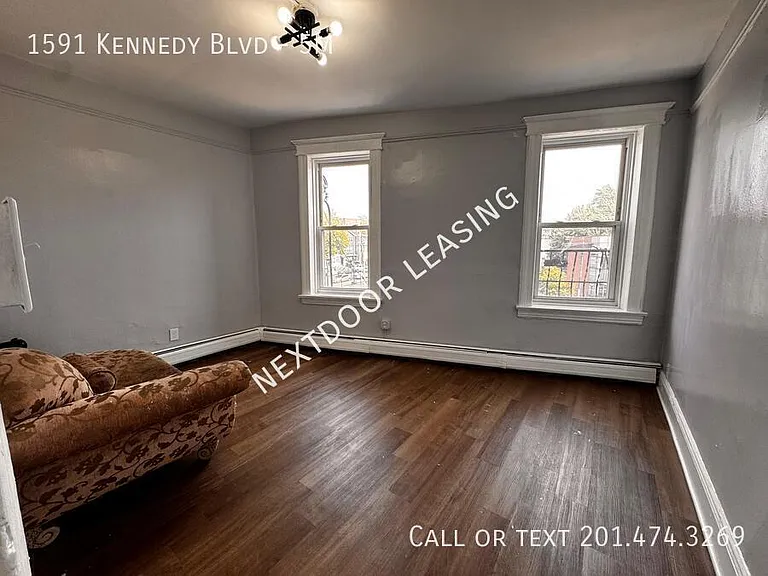 1591 Kennedy Blvd #5M — Photo 4